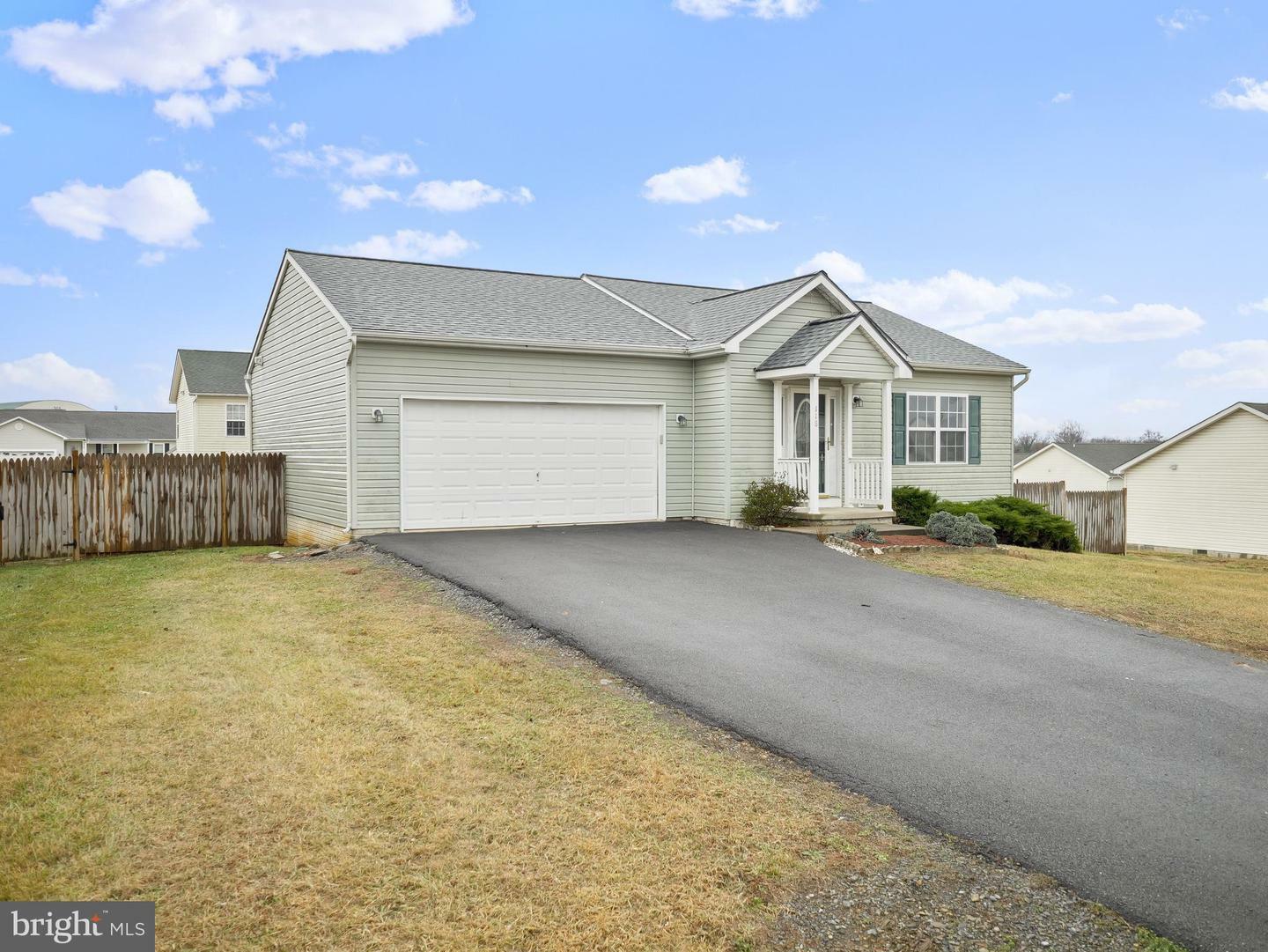 Property Photo:  118 Huttons Vireo Drive  WV 25405 