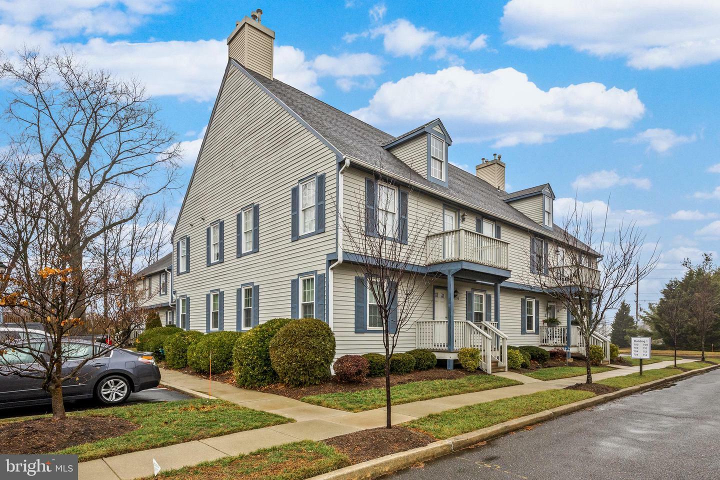 Property Photo:  710 Westfield Drive  NJ 08077 