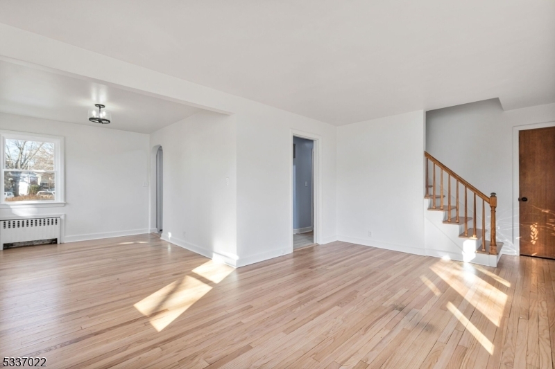 Property Photo:  315 Seaton Ave  NJ 07204 