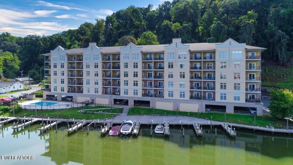 Property Photo: 3001 River Towne Way 206 TN 37920