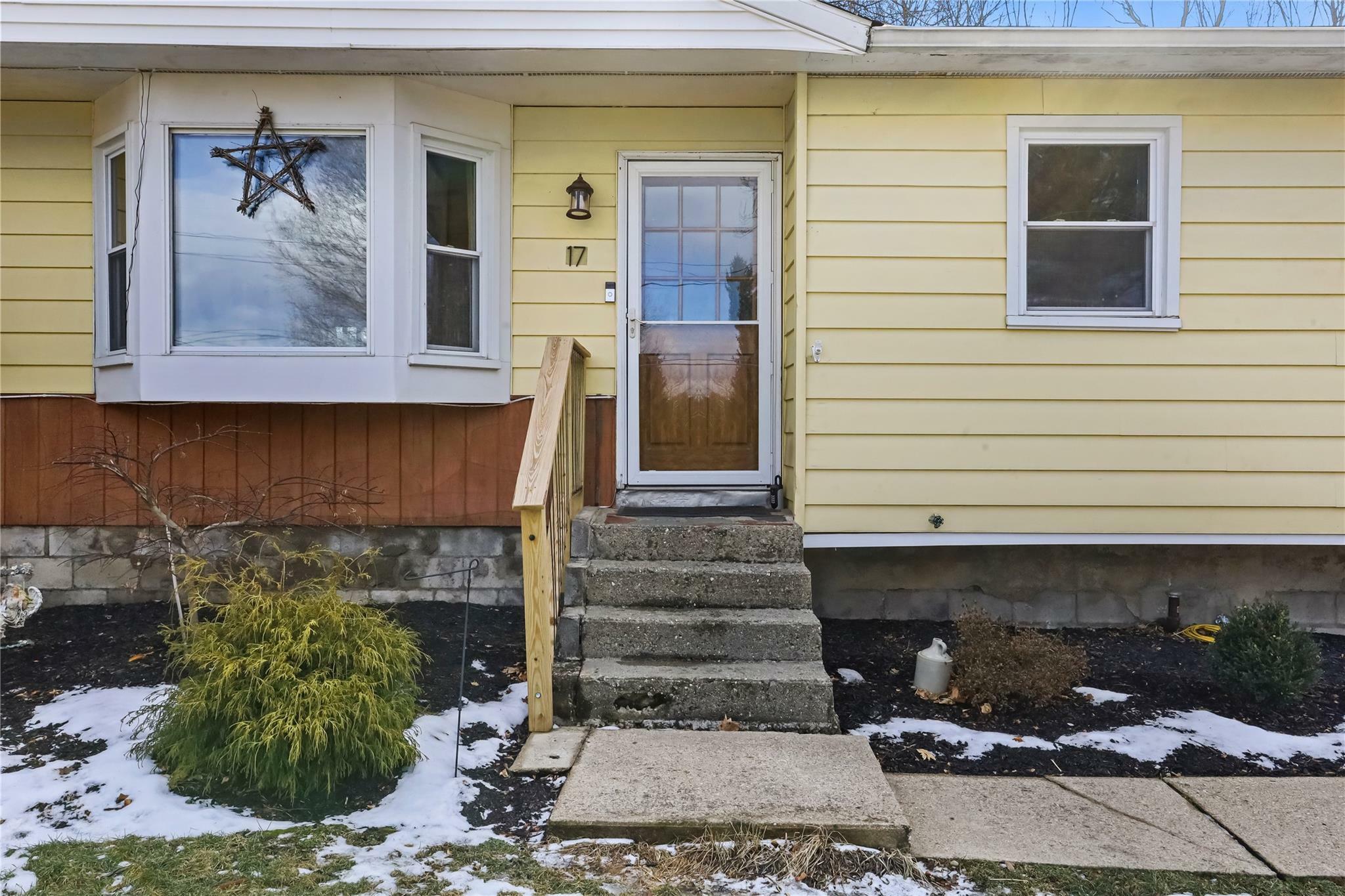 Property Photo:  17 Pamela Road  NY 12533 