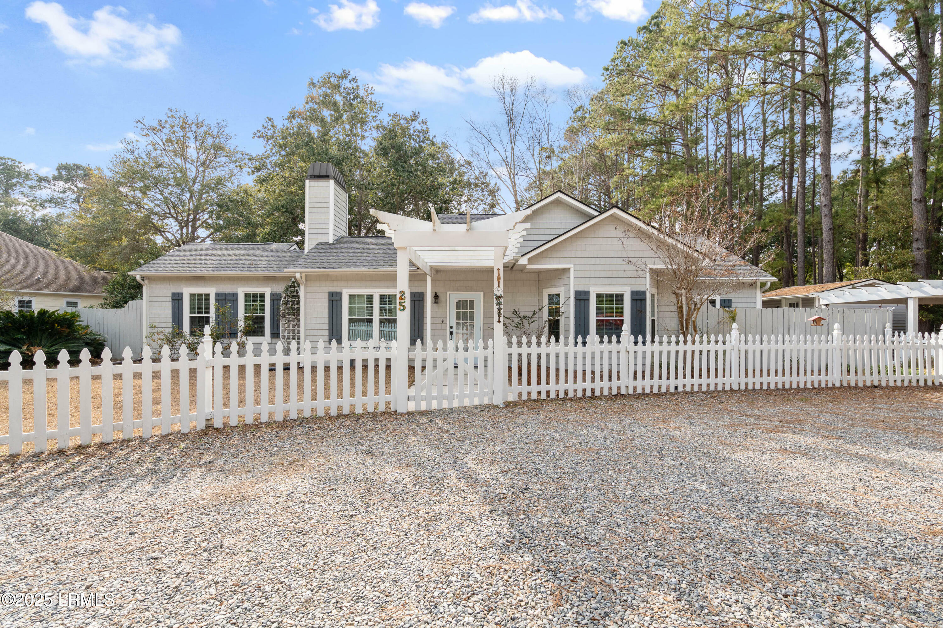 Property Photo:  25 Barnwell Drive  SC 29907 