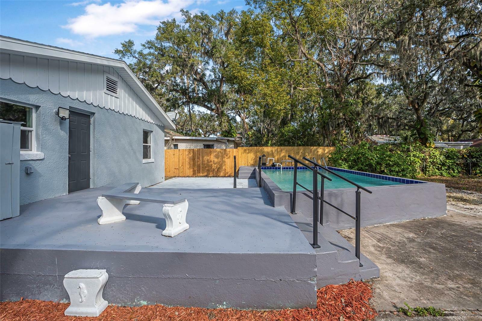 Property Photo: 829 Madison Avenue FL 32114
