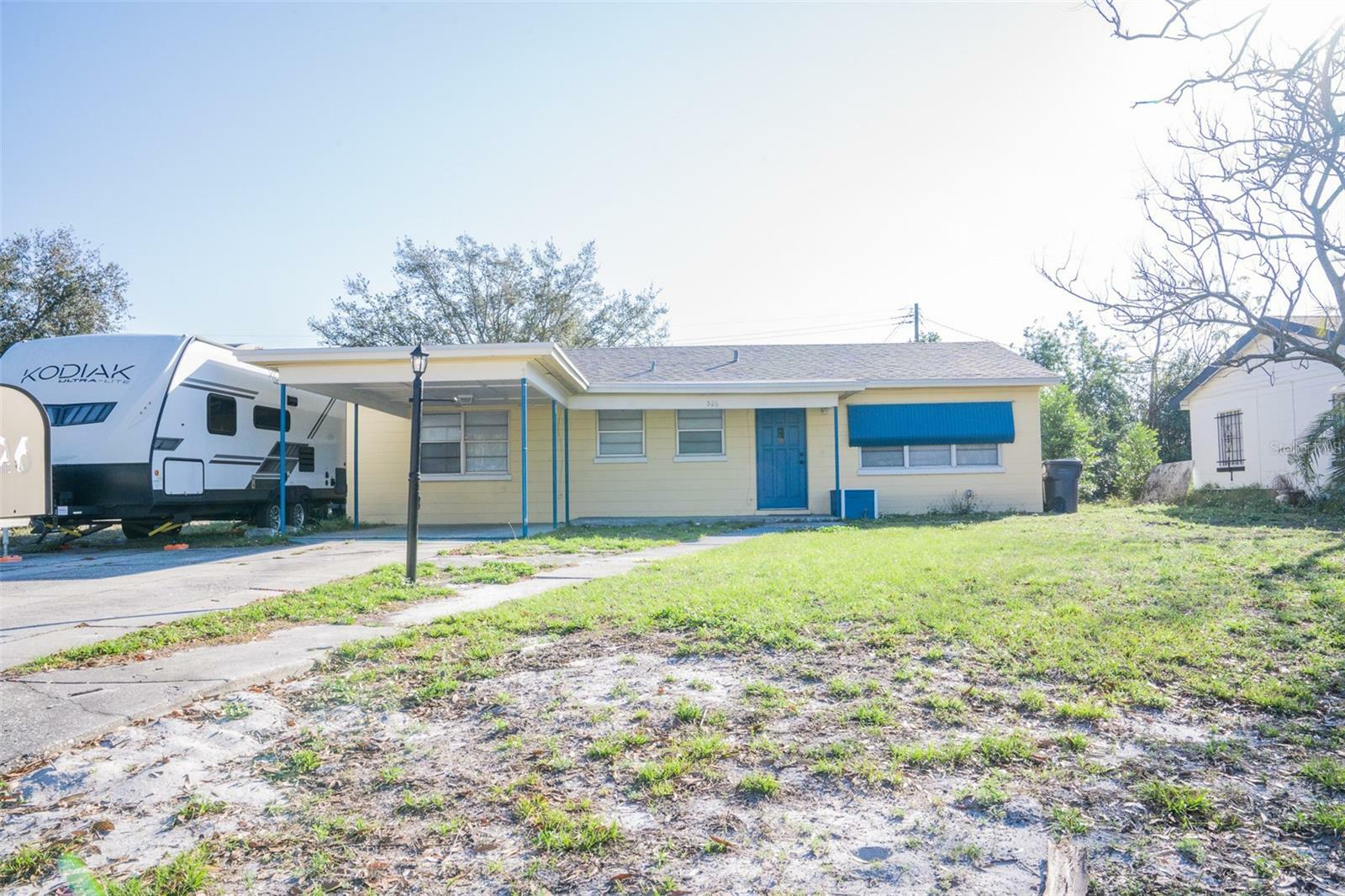 Property Photo:  526 Hampton Avenue  FL 33801 