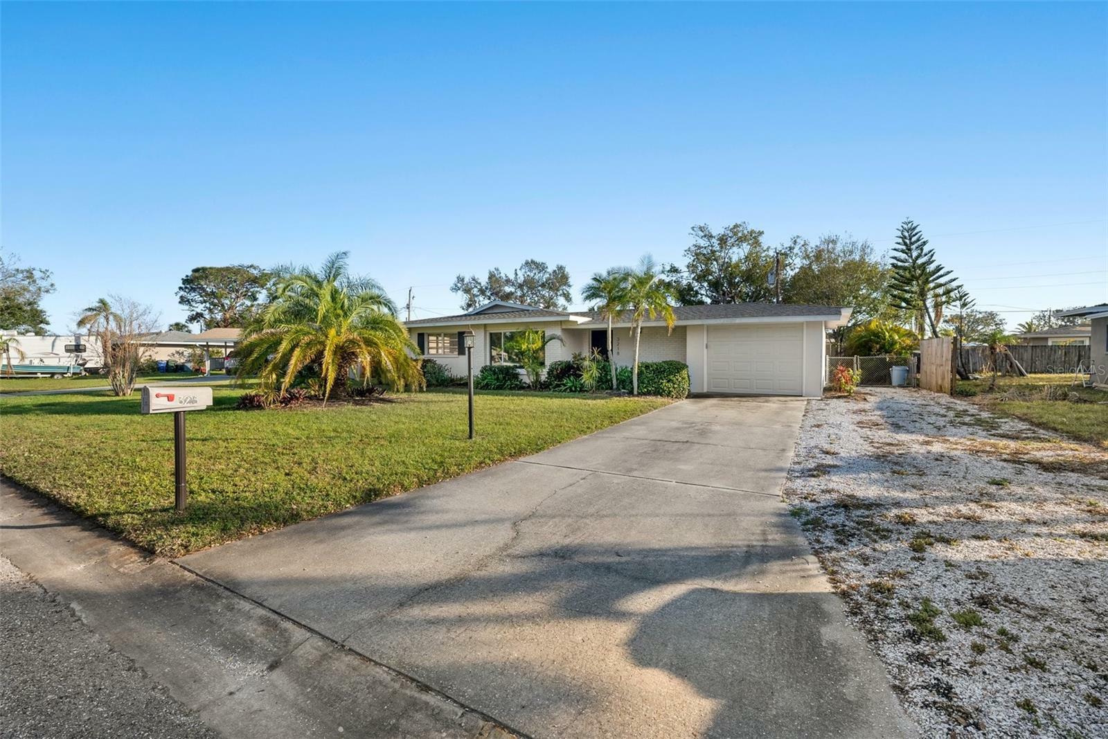 Property Photo:  3218 Fauna Street  FL 34235 