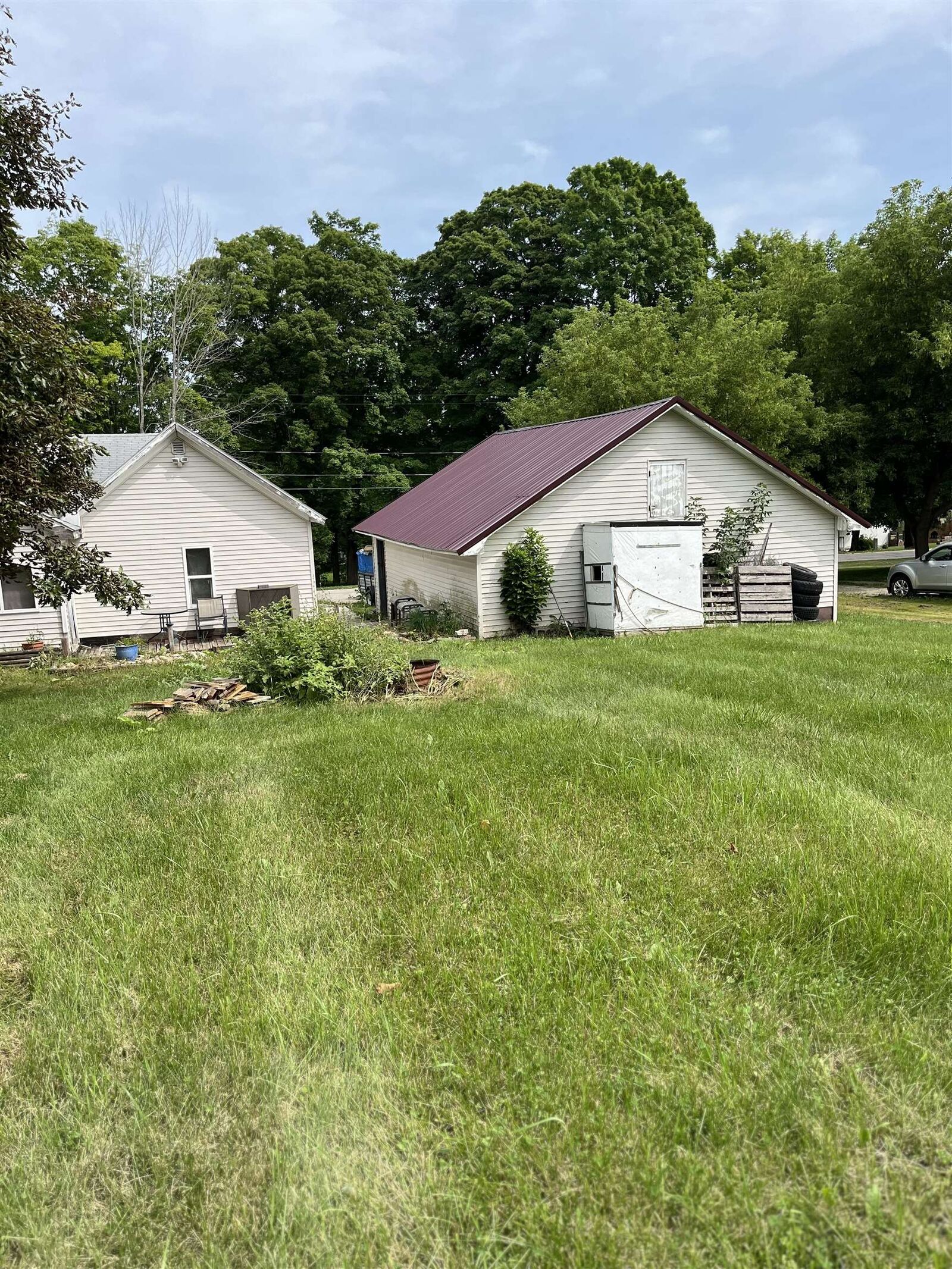 Property Photo: 206 Grant Street MI 48654