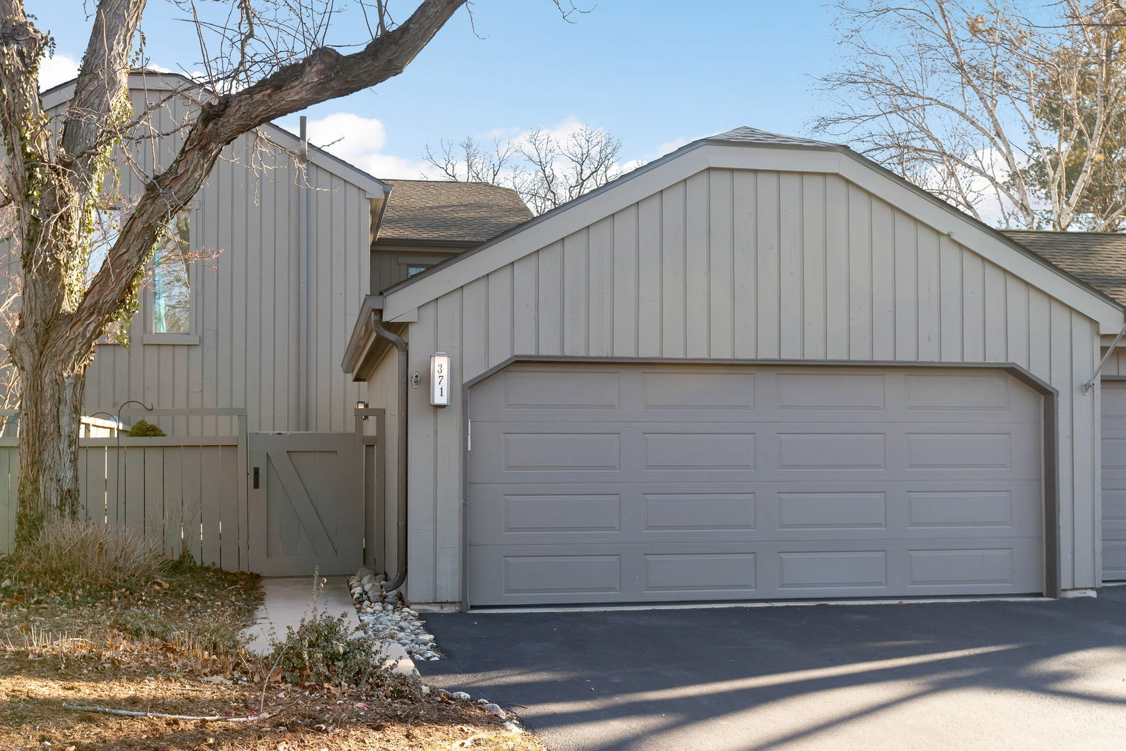 371 Shoreline Road  Lake Barrington IL 60010 photo