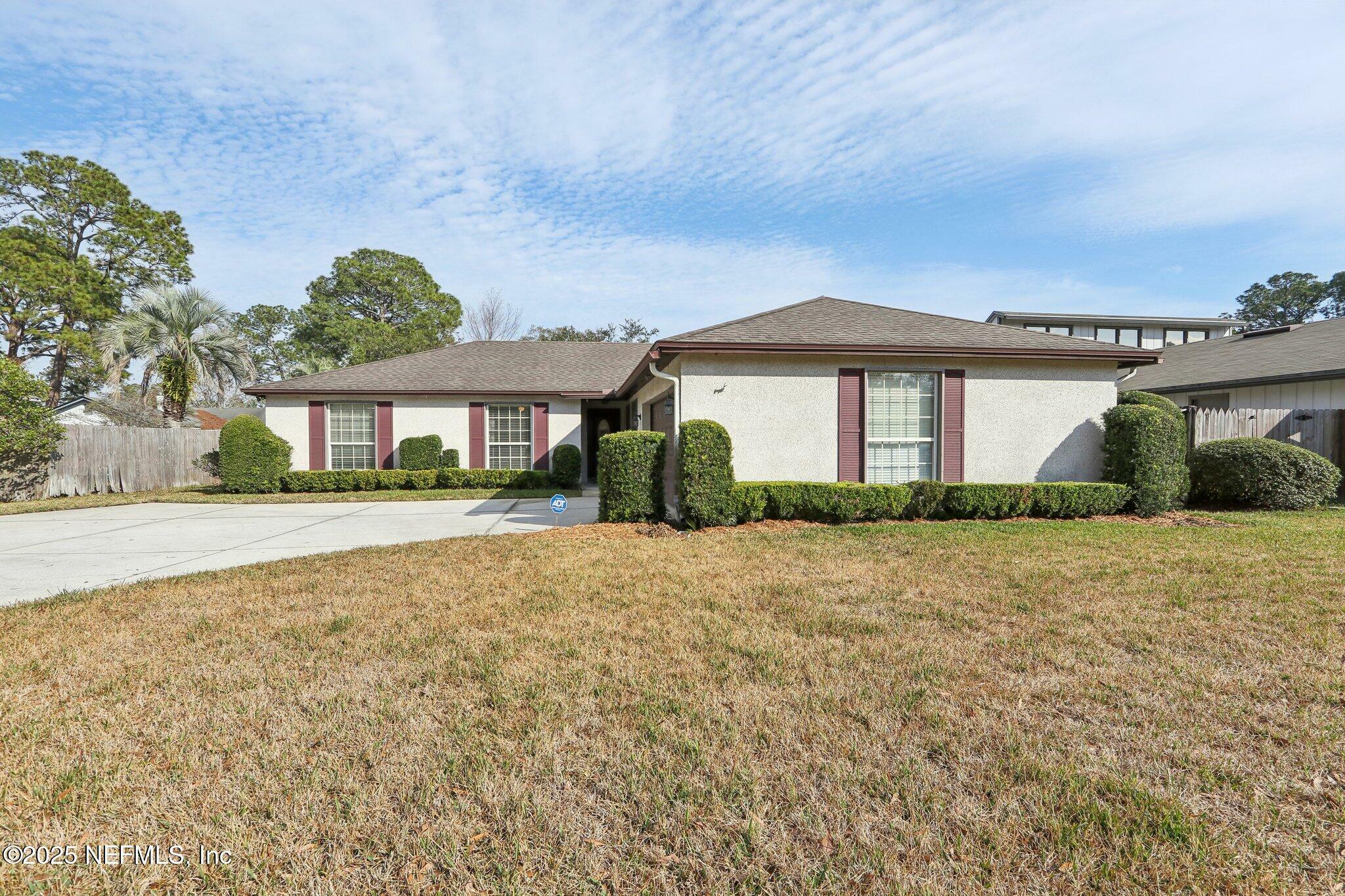 Property Photo:  9761 Sharing Cross Drive  FL 32257 