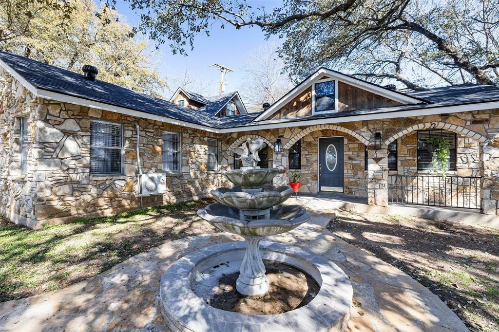 Property Photo:  3625 Montego Boulevard  TX 76049 