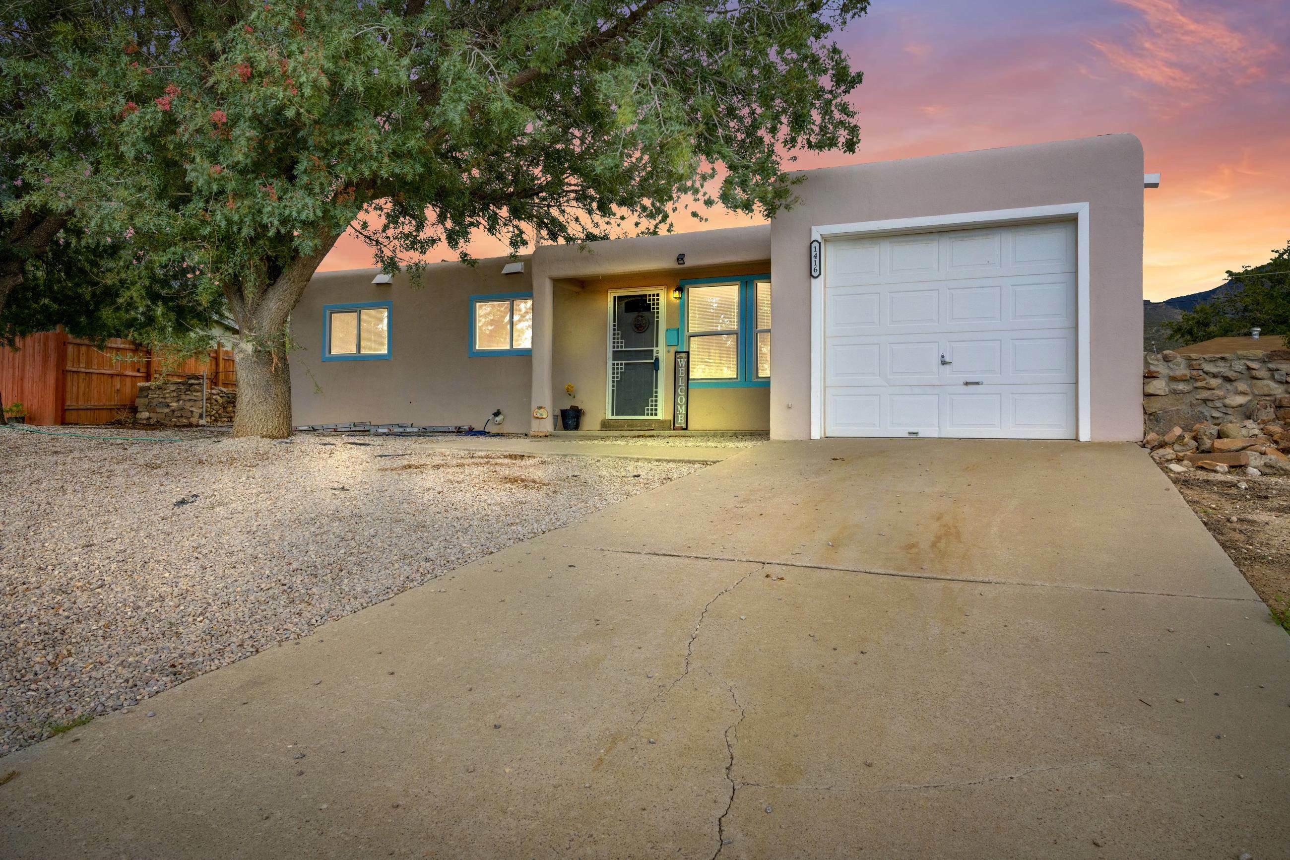 Property Photo: 1416 Hendrix Ave NM 88310