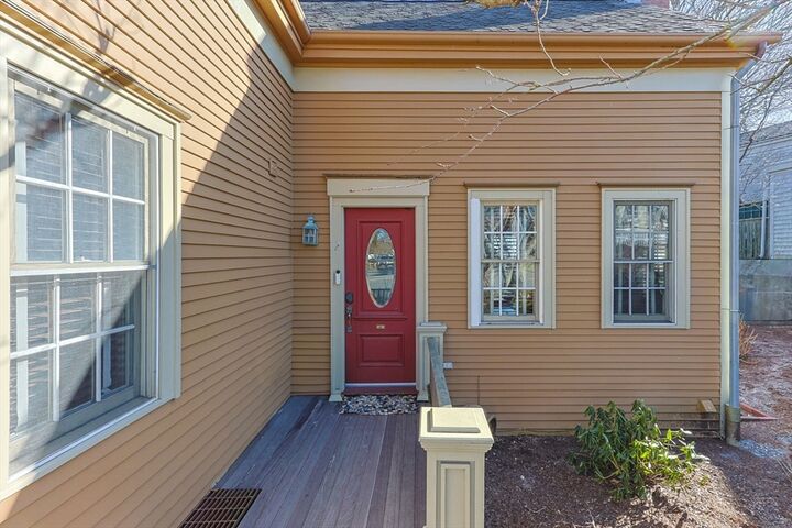 Property Photo:  83 Bradford St 2  MA 02657 