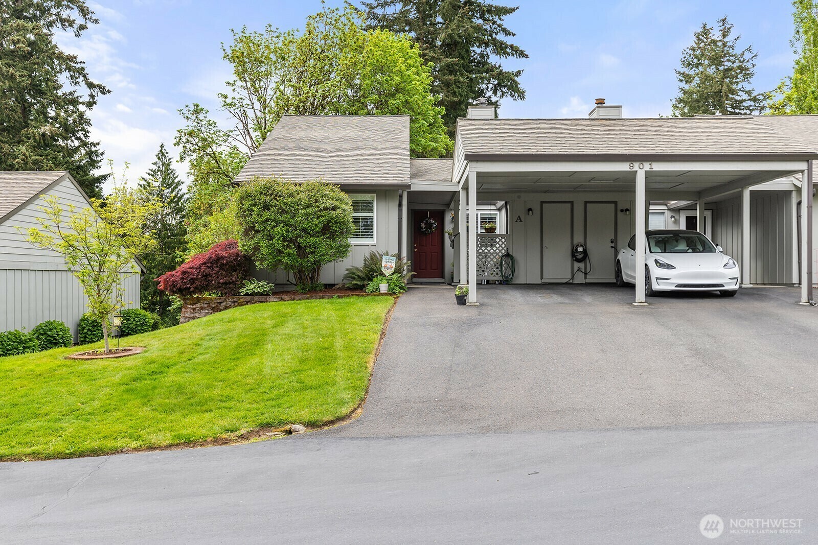 Property Photo: 901 NW 132nd Street A WA 98685