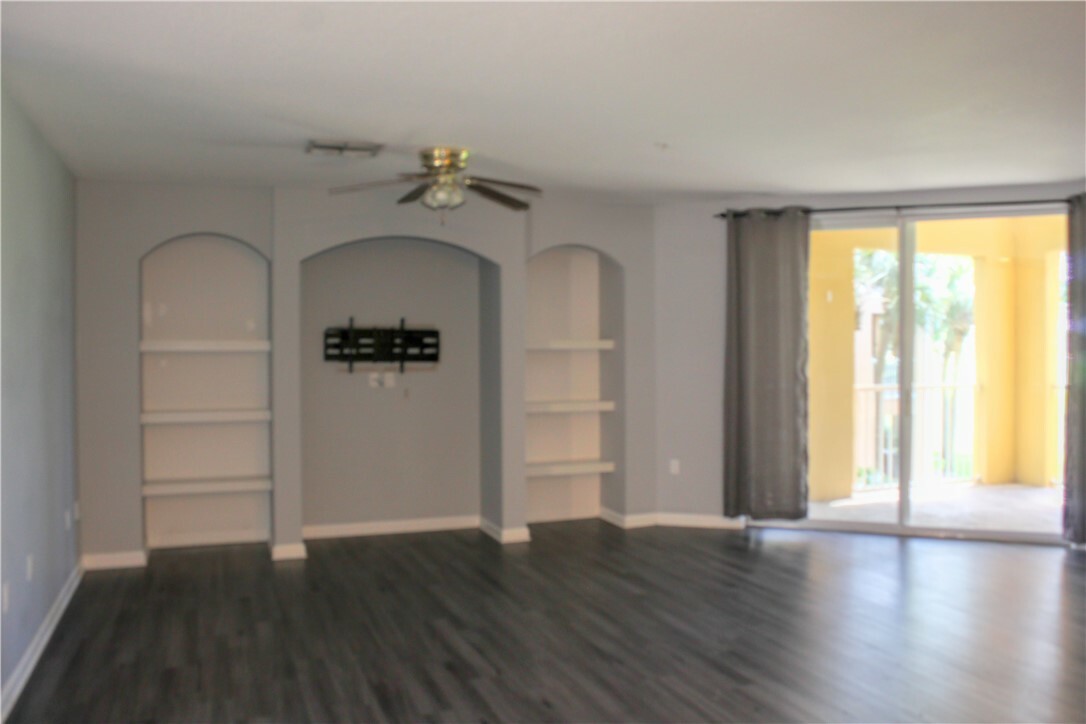 Property Photo: 5045 Fairways Circle D201 FL 32967