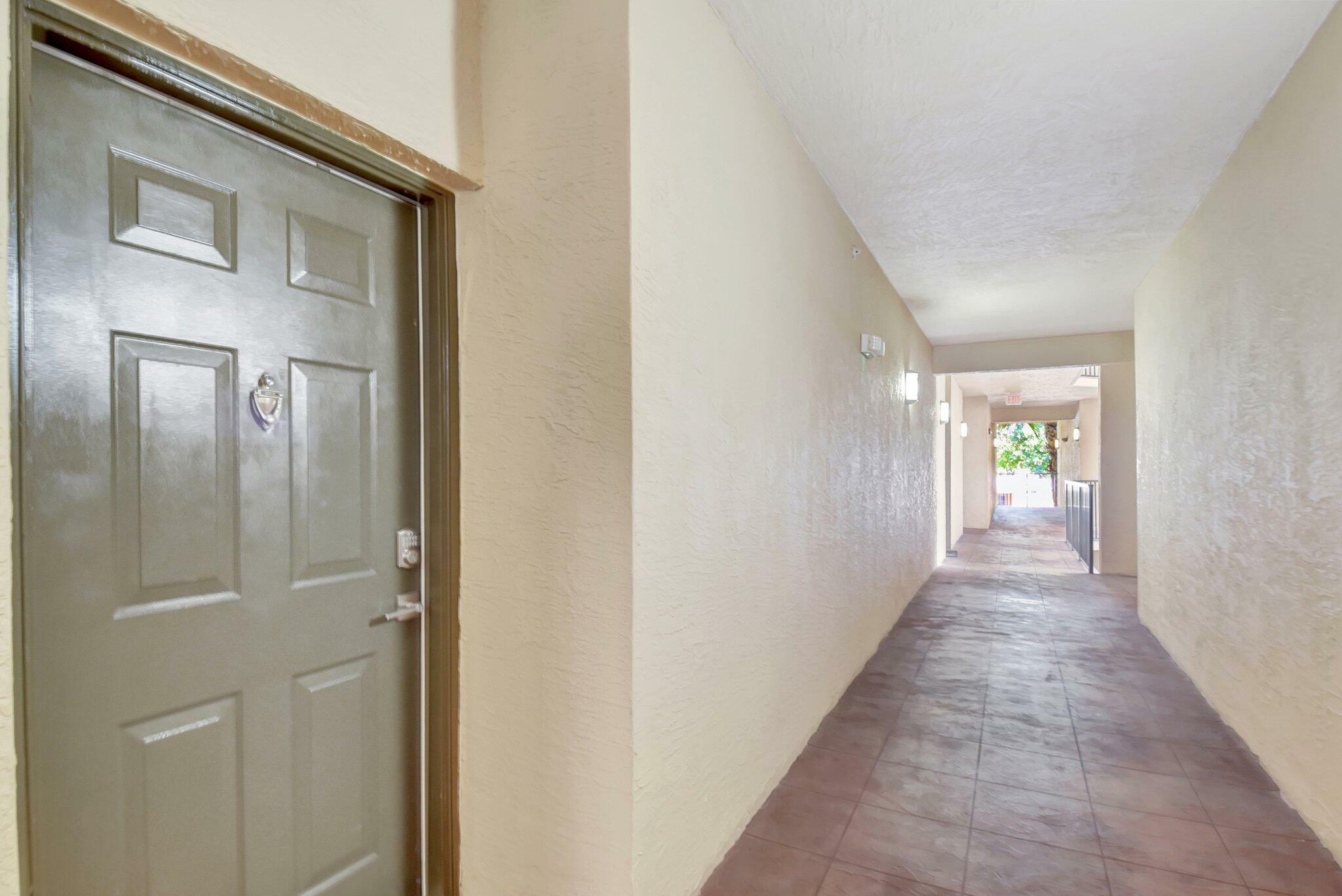 Property Photo:  1803 N Flagler Drive 203  FL 33407 