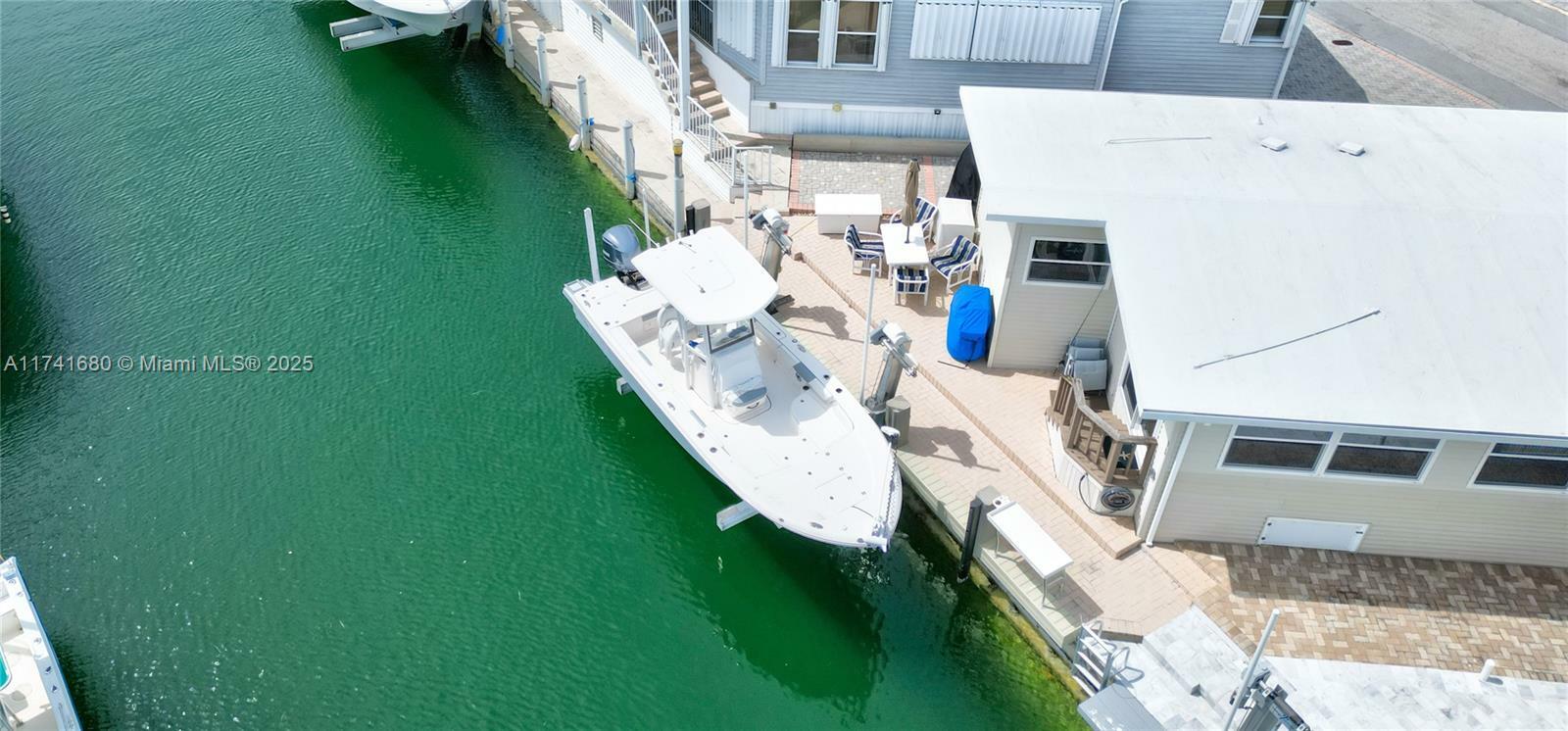 Property Photo:  65821 Overseas Highway 75  FL 33001 