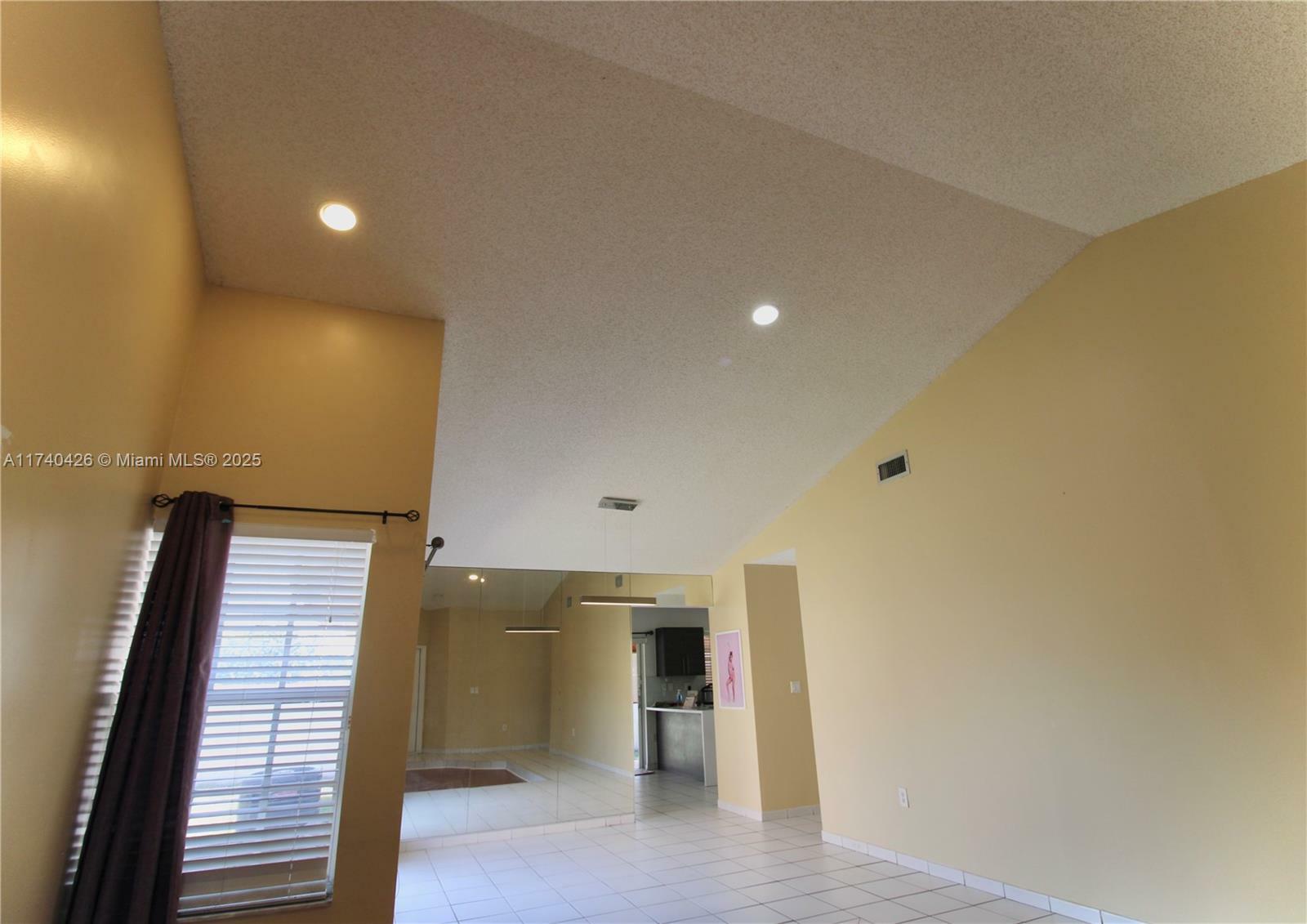 Property Photo:  6049 SW 128th Ct  FL 33183 