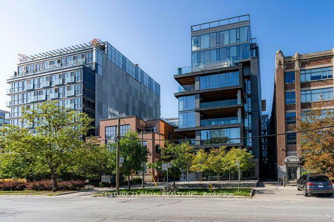 Property Photo: 500 Wellington Street W 201 ON M5V 1E3
