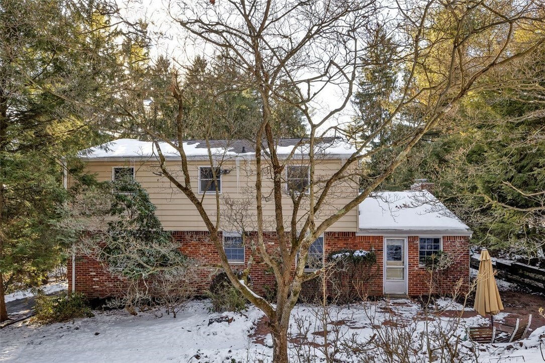 Property Photo:  4037 Sloanwood Drive  PA 15668 