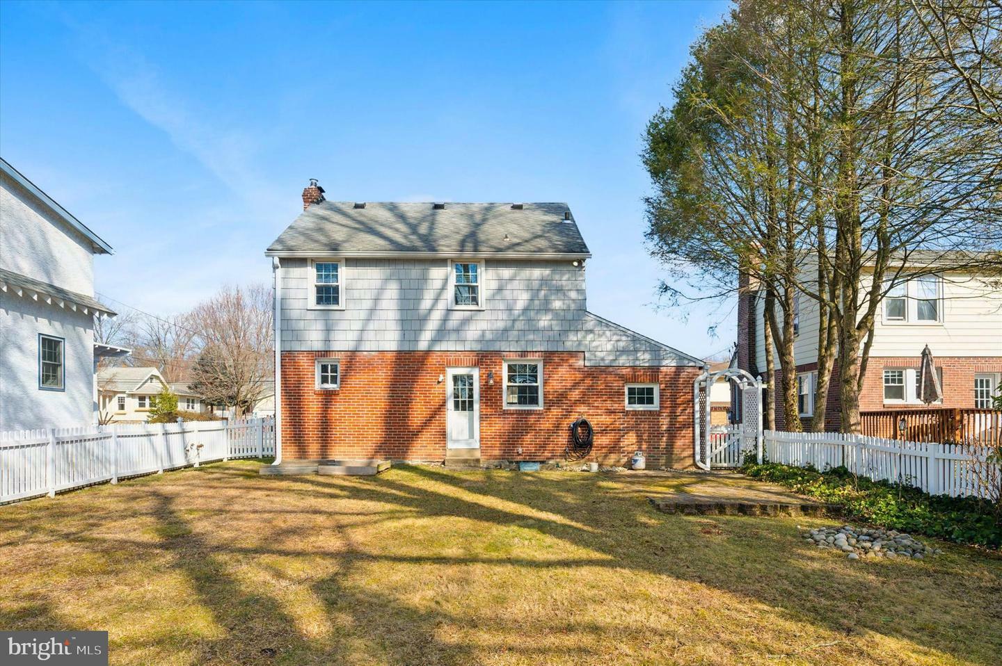 Property Photo:  1434 Kingsley Road  PA 19083 