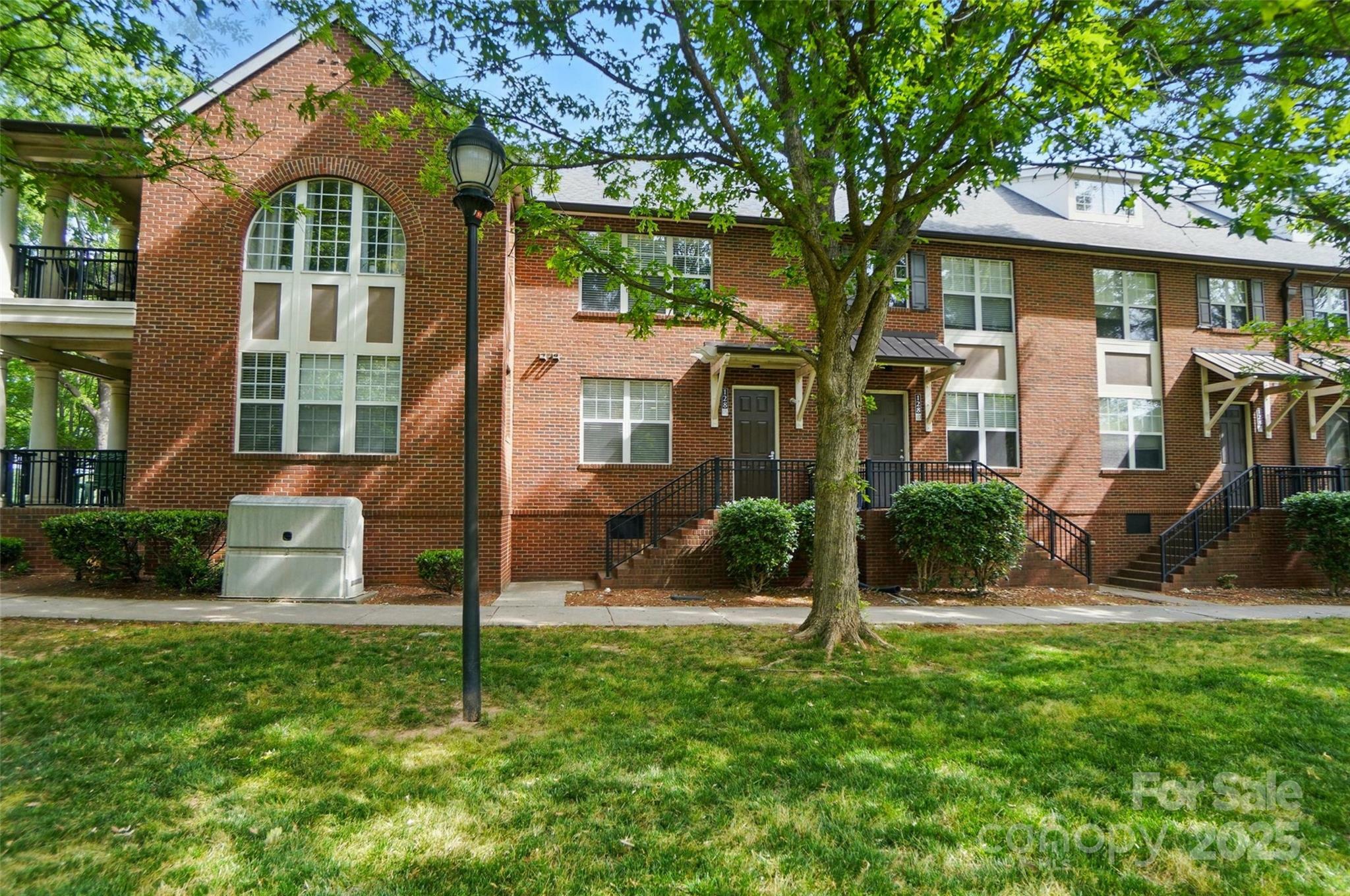 Property Photo: 128 Steinbeck Way E NC 28117