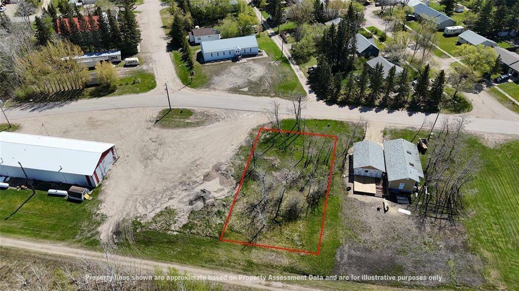 Property Photo:  59 Railway Avenue  MB R0J 0P0 