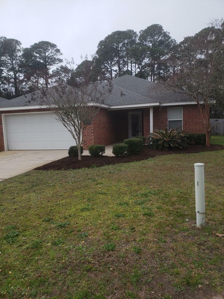 Property Photo:  101 Green Drive  FL 32569 