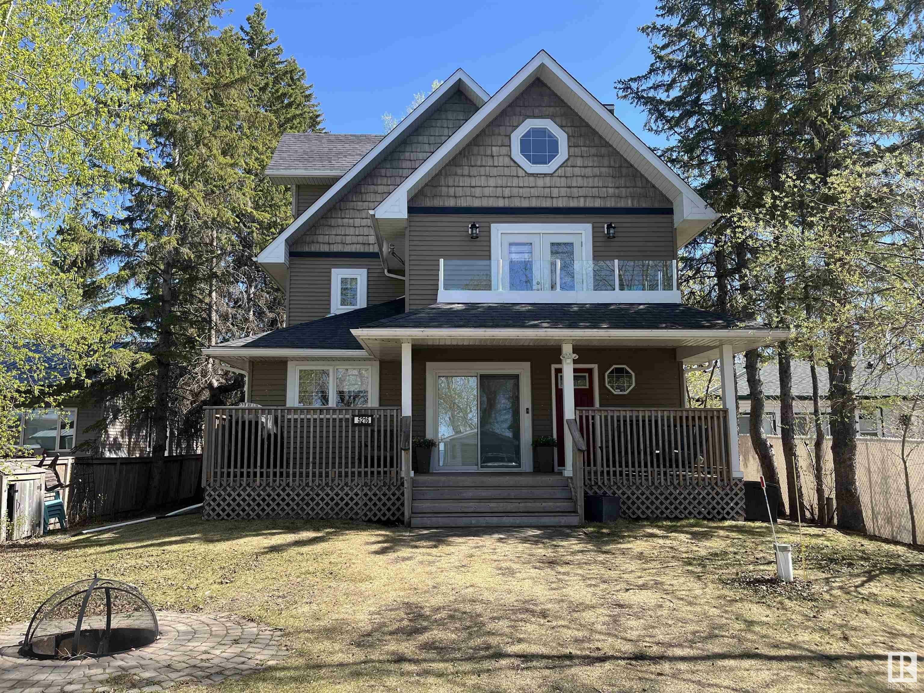 Photo de la propriété: 5216 50 Avenue AB T0E 0A0