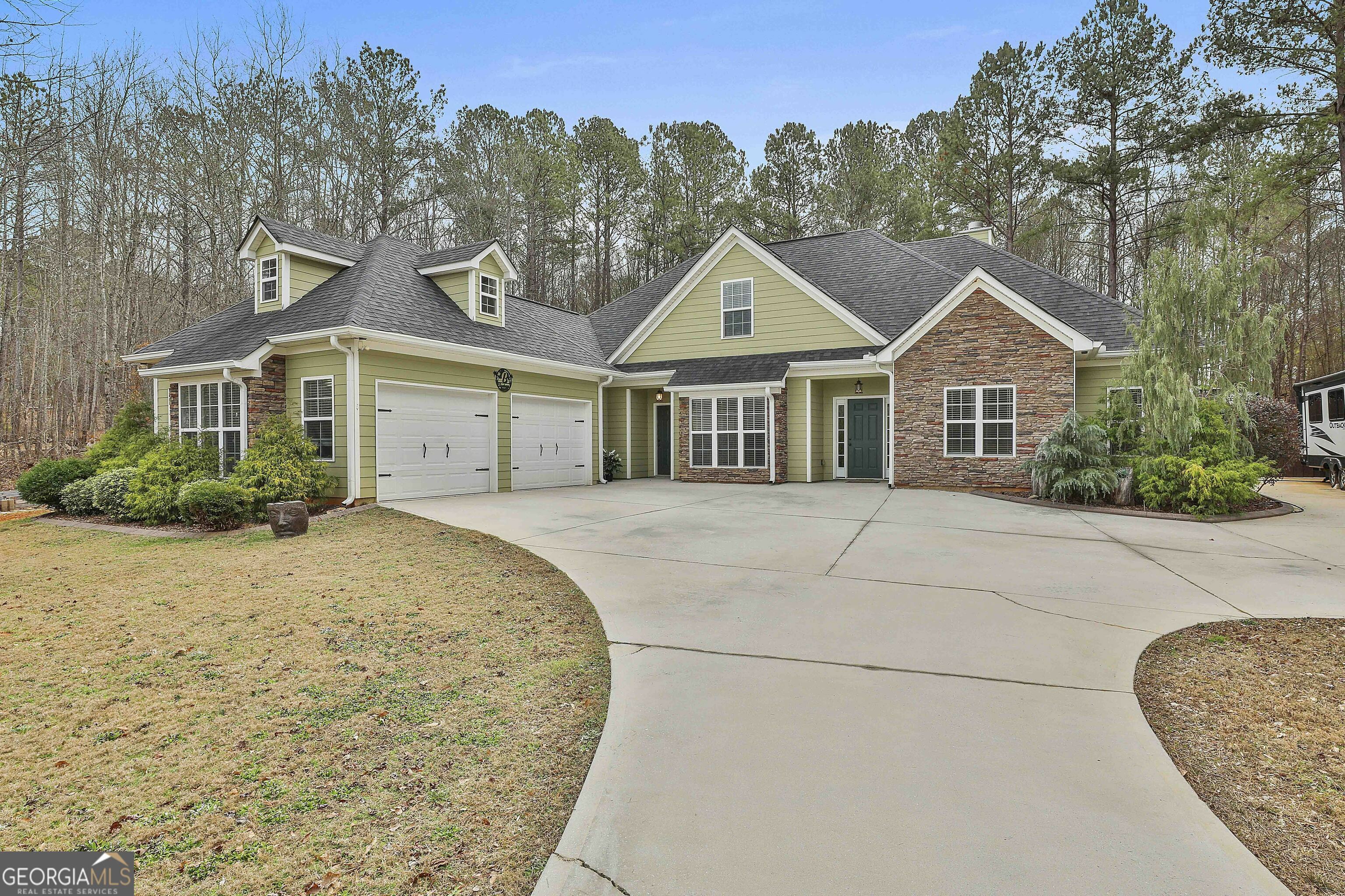 Property Photo:  192 Ridgeview Drive  GA 30263 