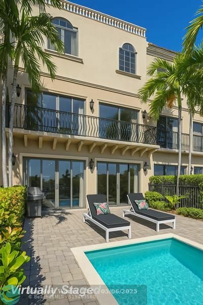 Property Photo: 2254 SE 7th Street FL 33062