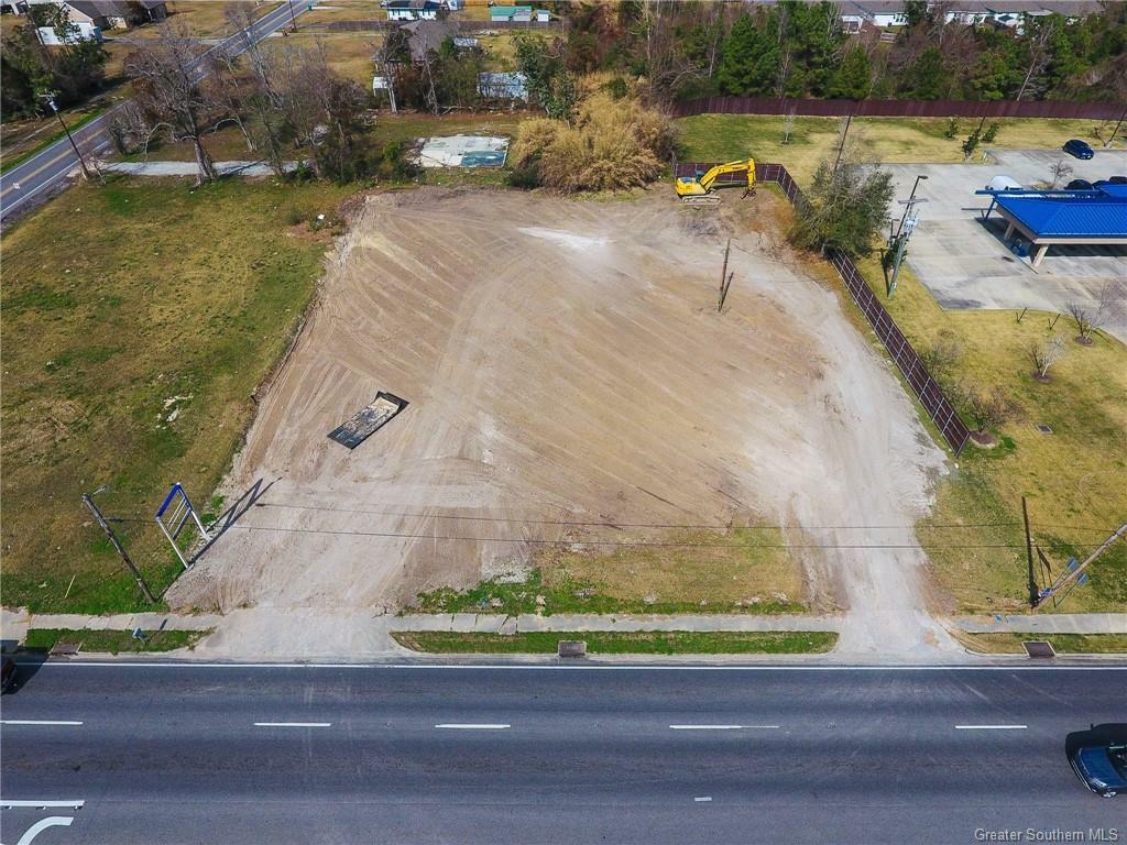 Property Photo: 1208 /1218 Sam Houston Joness Parkway LA 70611