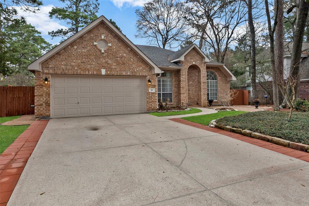 Property Photo:  10 Mayborough Court  TX 77382 