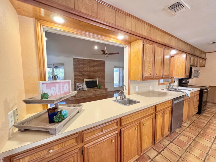 Property Photo: 8209 Chicago Avenue TX 79424