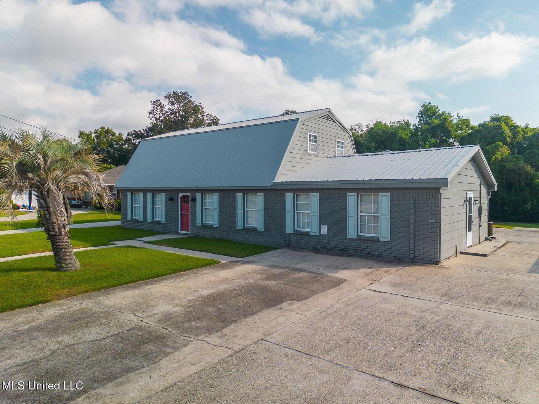Property Photo:  108 Boggs Circle  MS 39560 