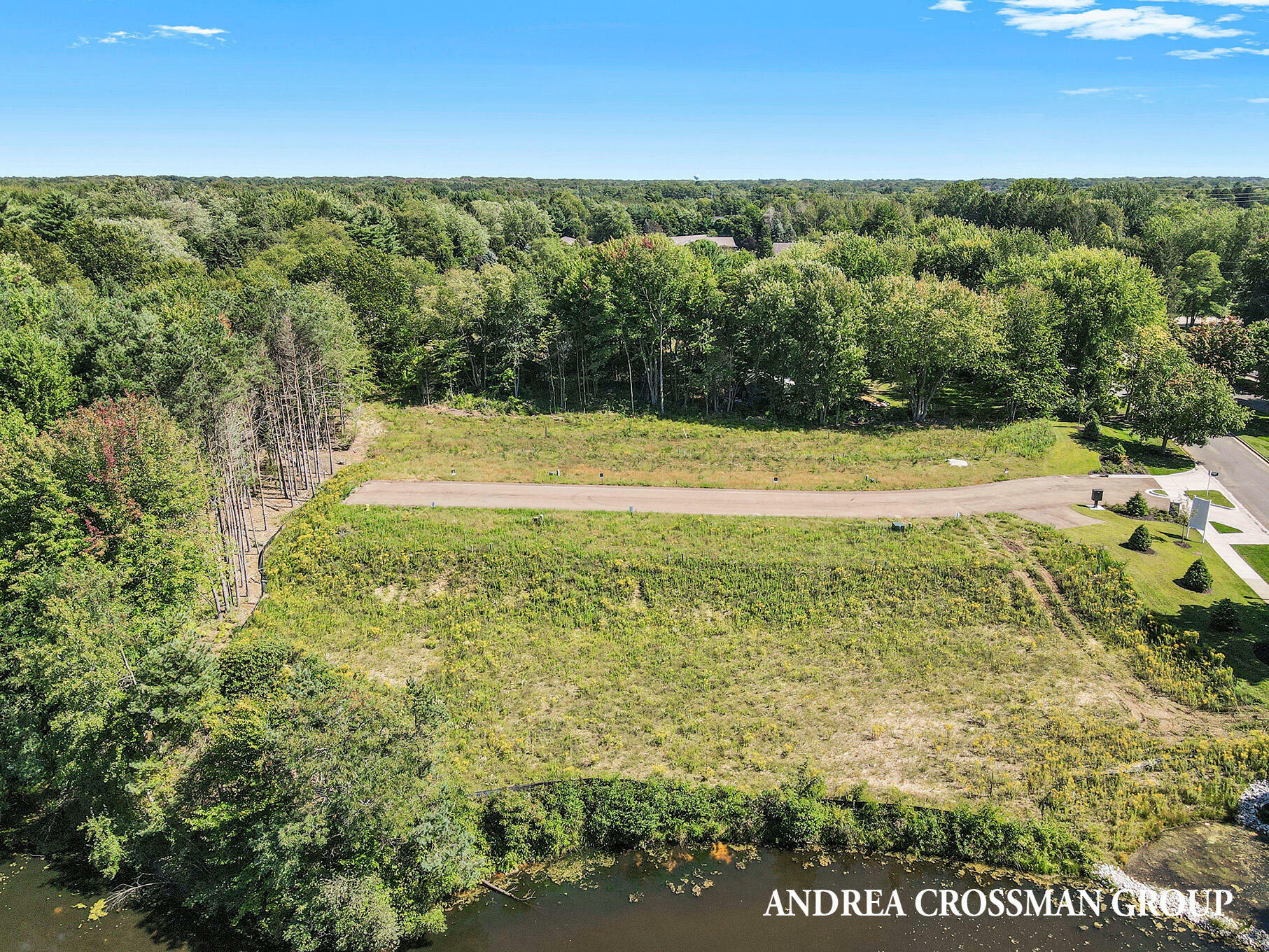 18137 Newgate Lane  Spring Lake MI 49456 photo