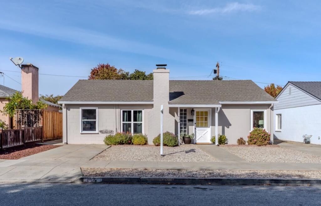 Property Photo: 1024 Springfield Drive CA 94070