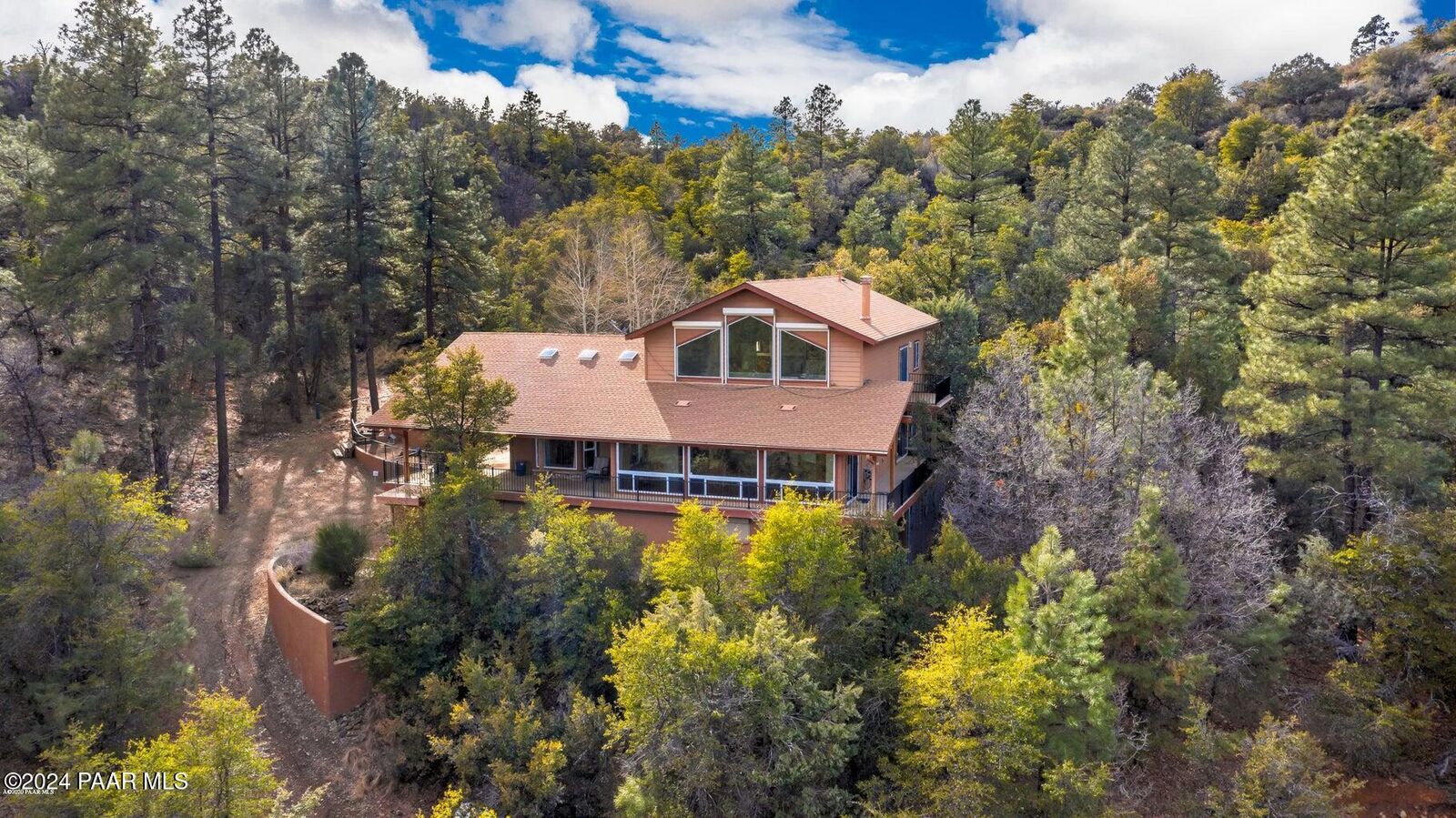 Property Photo: 1880 W Manzanita Drive AZ 86303