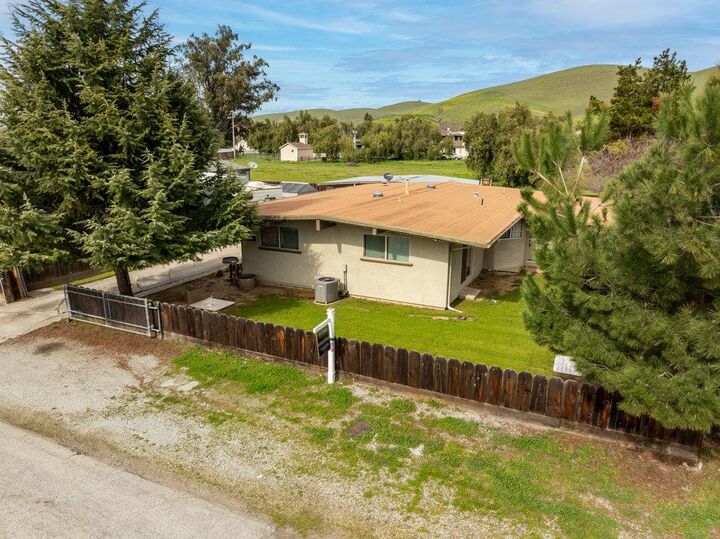 Property Photo:  6881 F Street  CA 95075 