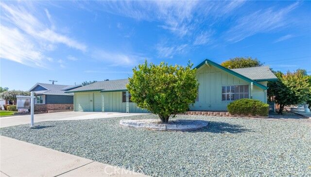 Property Photo: 26460 Ridgemoor Road CA 92586