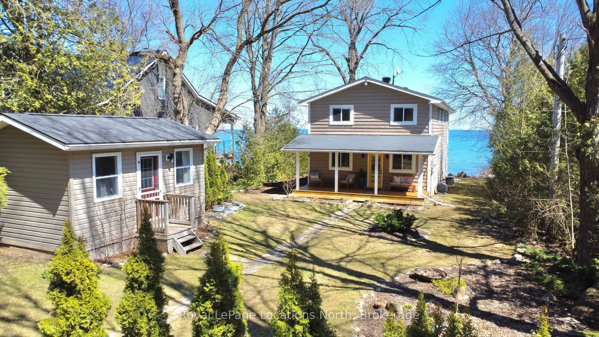 Photo de la propriété: 155 Kiowana Beach Road ON N4L 1W5