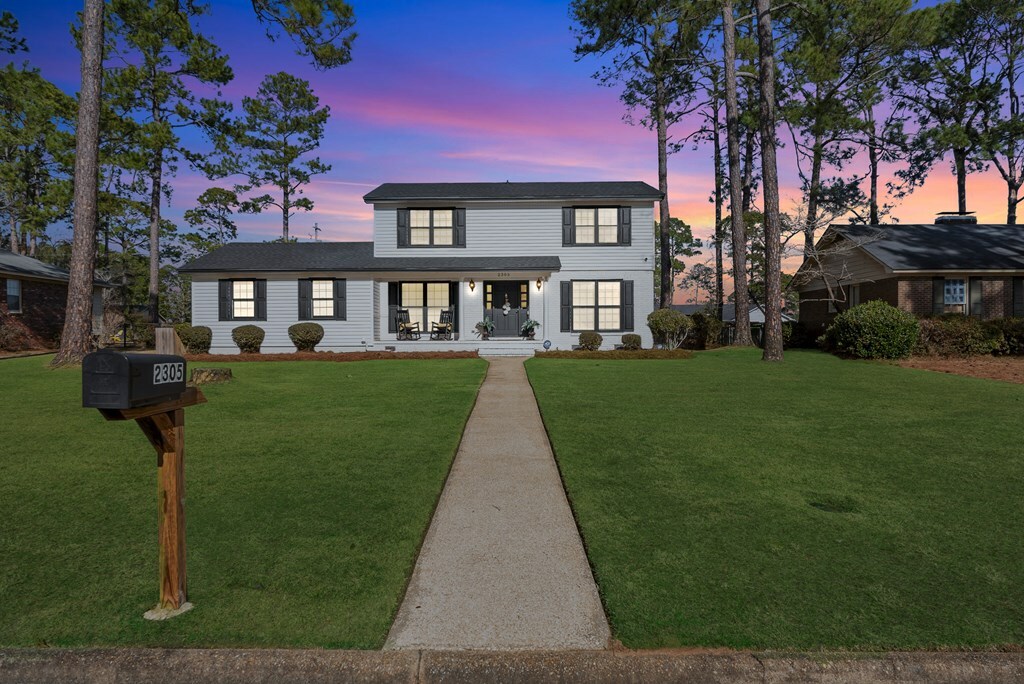 Property Photo:  2305 Hawthorne Drive  GA 31707 