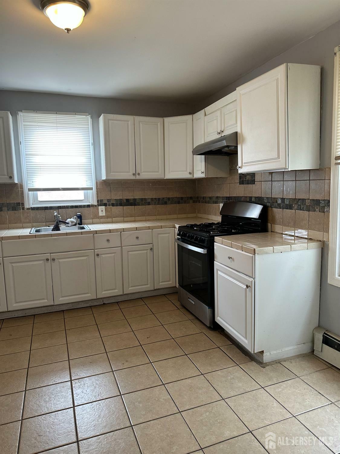 Property Photo:  111 Joyce Kilmer Avenue  NJ 08901 