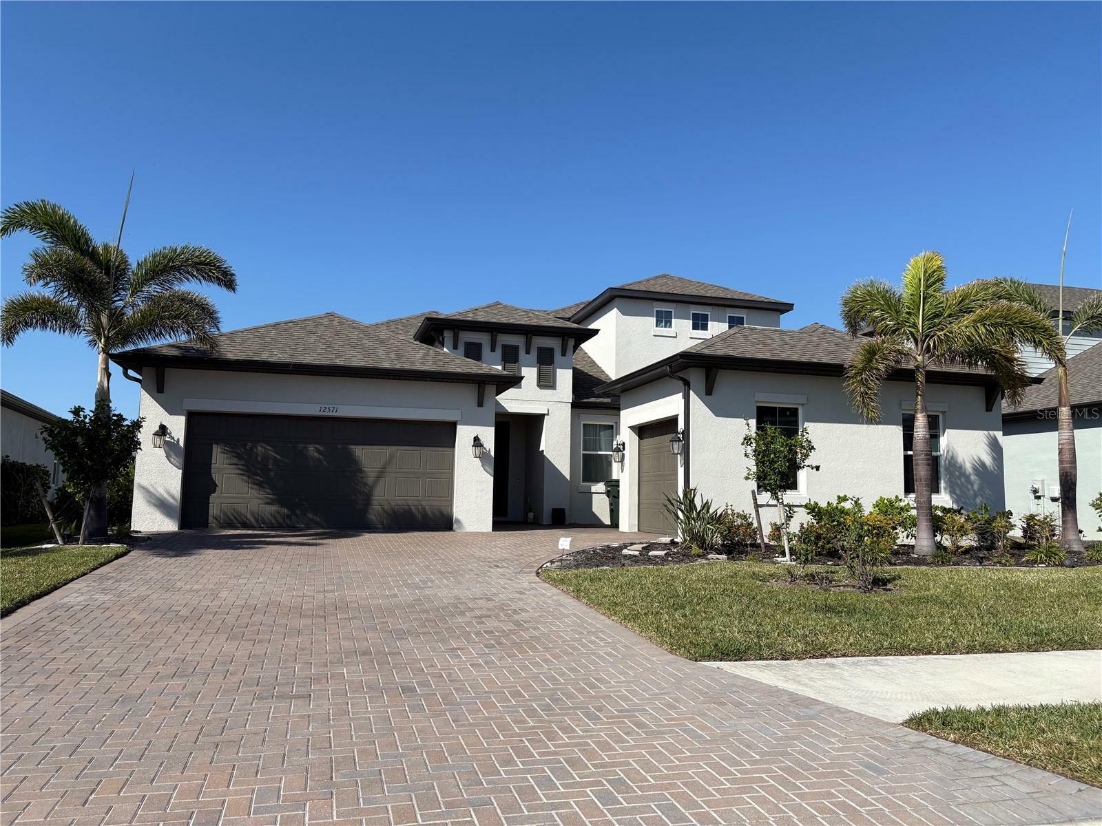 Property Photo: 12571 Night View Drive FL 34238