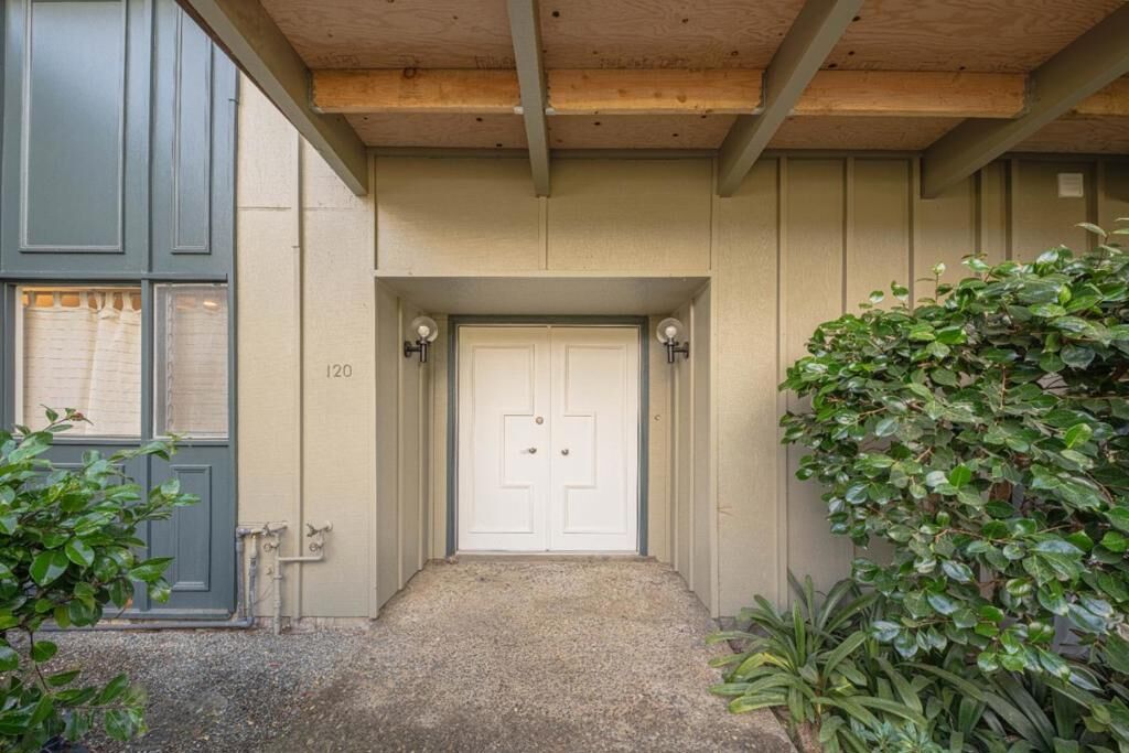 Property Photo: 120 Del Mesa Carmel CA 93923