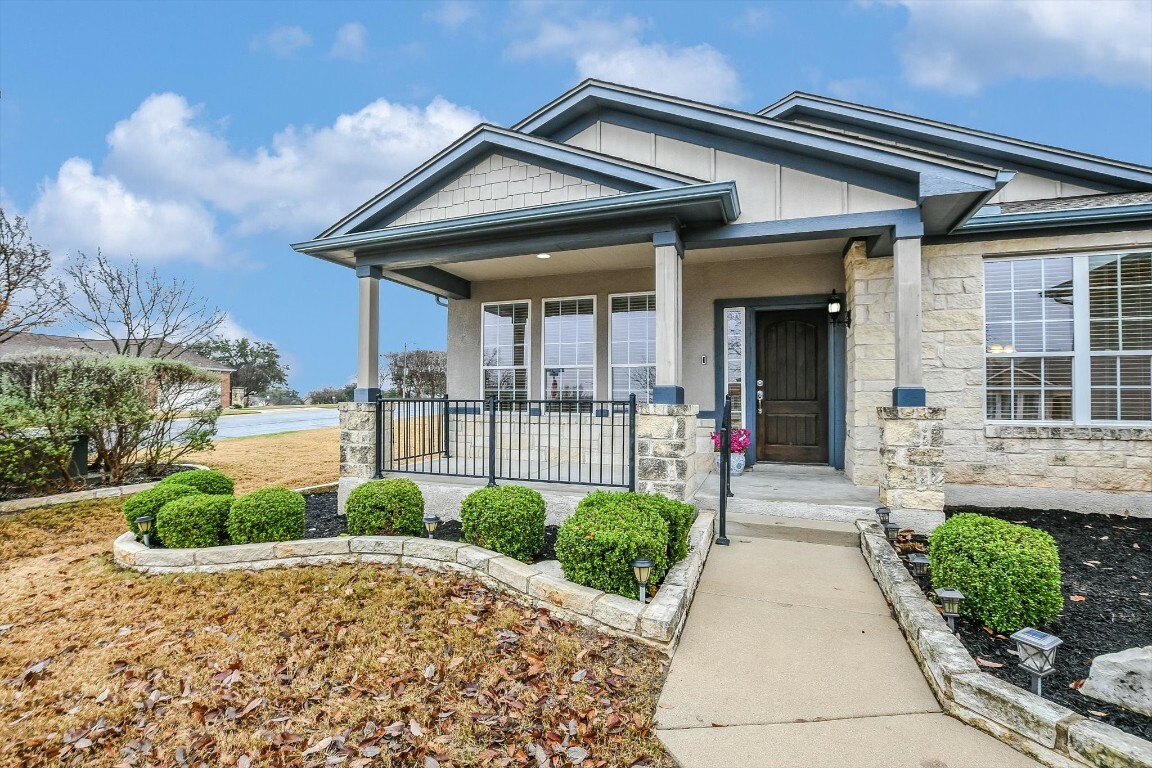 Property Photo: 317 Yellow Rose Trail TX 78633