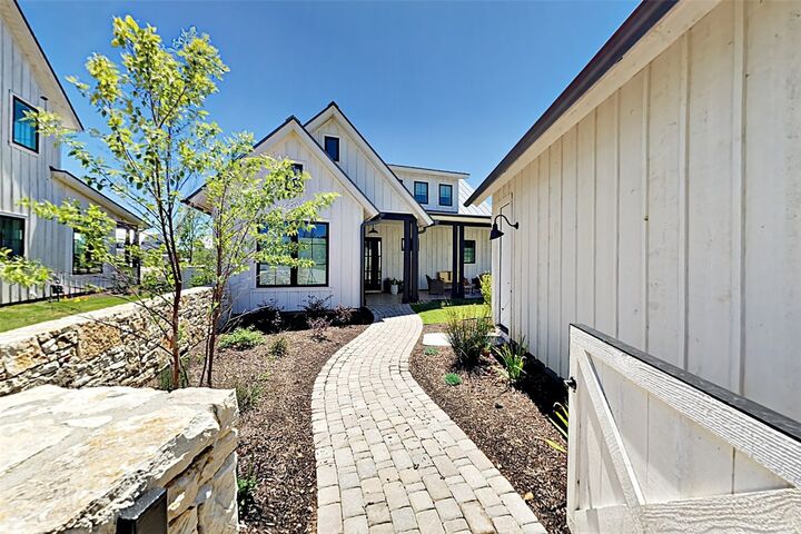Property Photo: 19517 Flying J Boulevard 6 TX 78669
