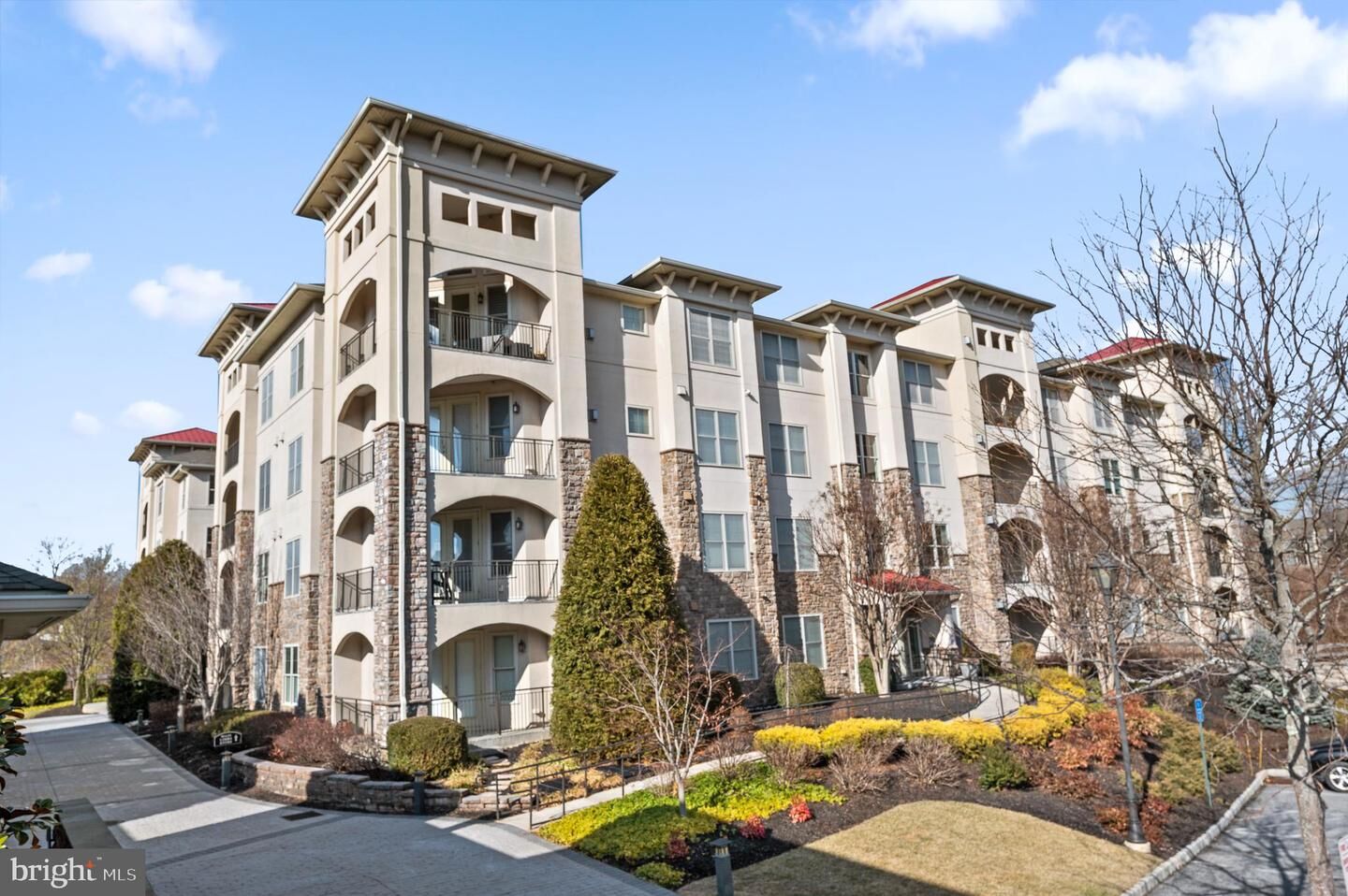 Property Photo:  223 Cornerstone Drive 223  PA 19073 