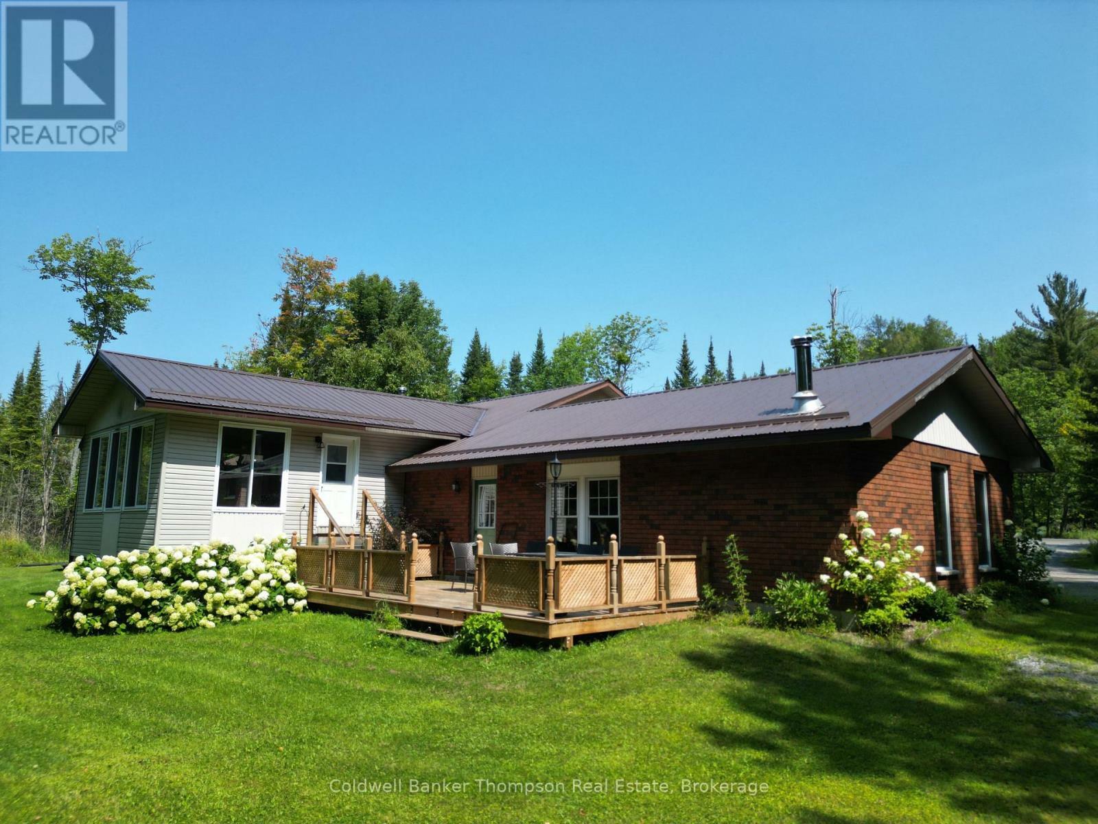 Photo de la propriété:  2551 Brunel Road  ON P1H 2J3 