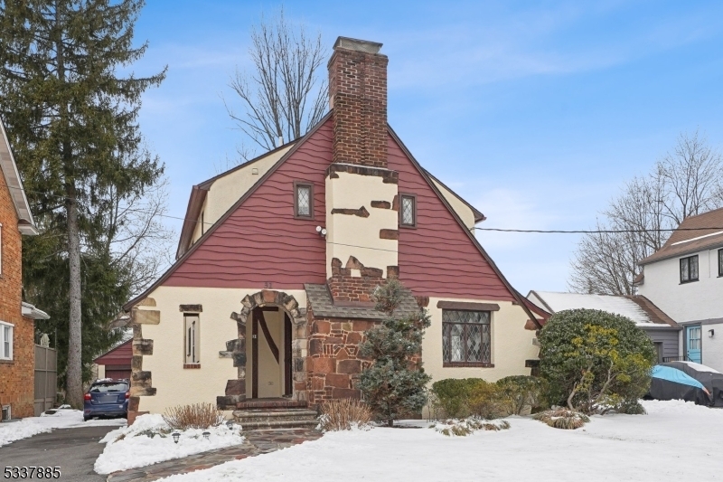 Property Photo:  31 Burr Rd  NJ 07040 