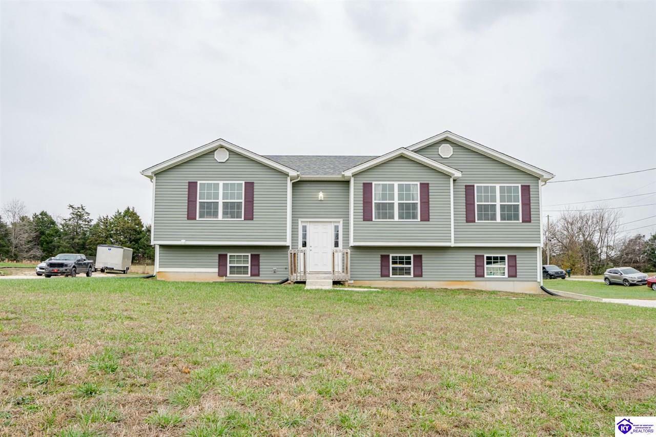 Property Photo: 39 Guy Court KY 40142