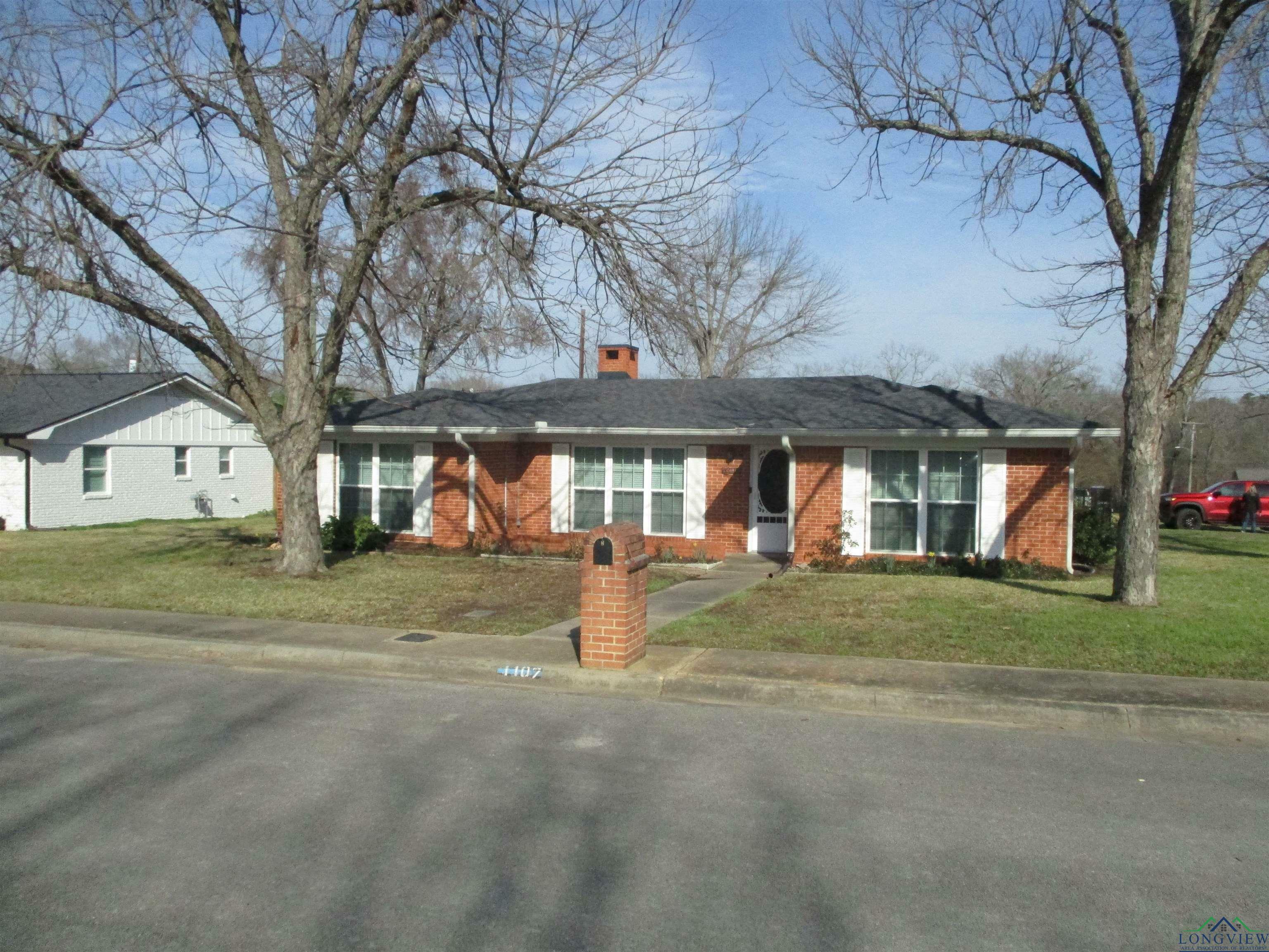 Property Photo:  1107 Beverly  TX 75654 